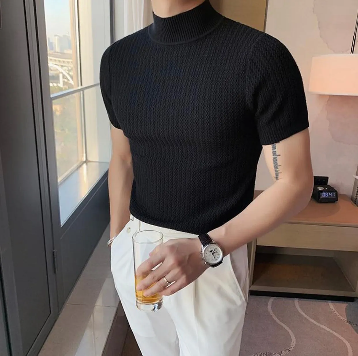 Short Sleeve Knitted Slim Fit Stretched Turtleneck Pullovers