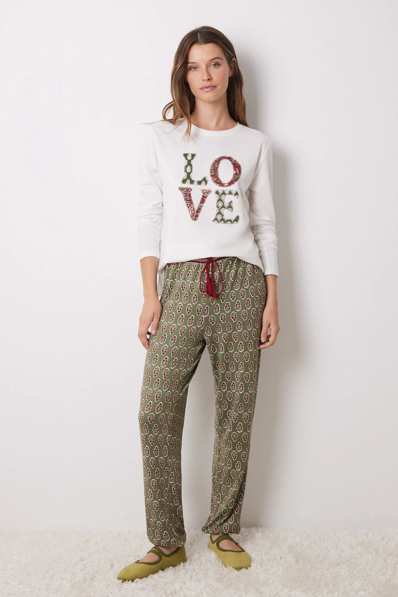 Super soft floral pyjamas pants