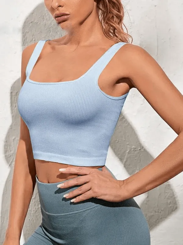 Women's Breathable Seamless Sports Top with Pushup Effect - SF1612